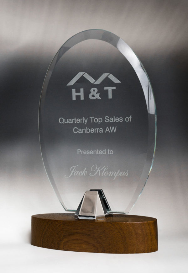 1278-7A: Glass/Timber Base - Image 3