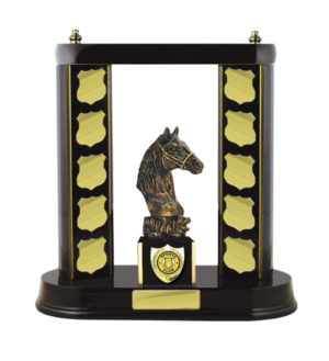 S24-7601DK: Timber Buildup Horses