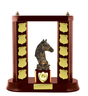 S24-7601WG: Timber Buildup Horses