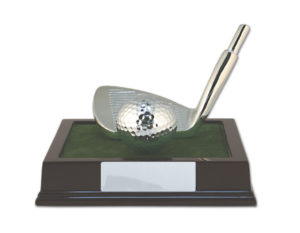 S24-13802 : Golf Iron/Ball on Base